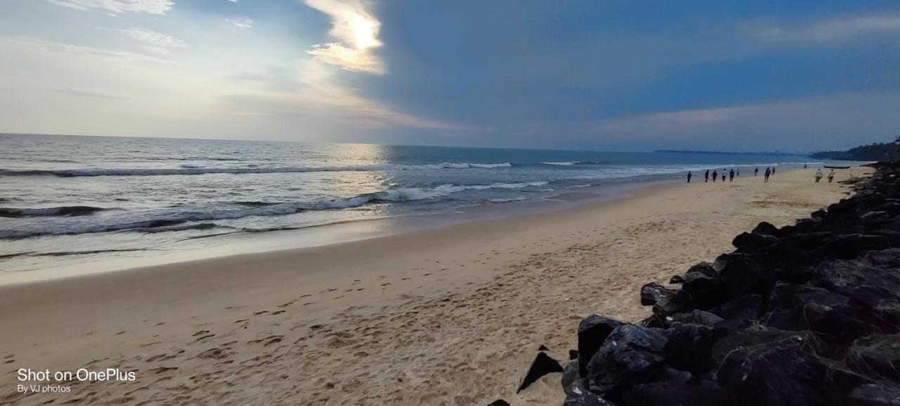 White Shell Beach House Kannur Zewnętrze zdjęcie