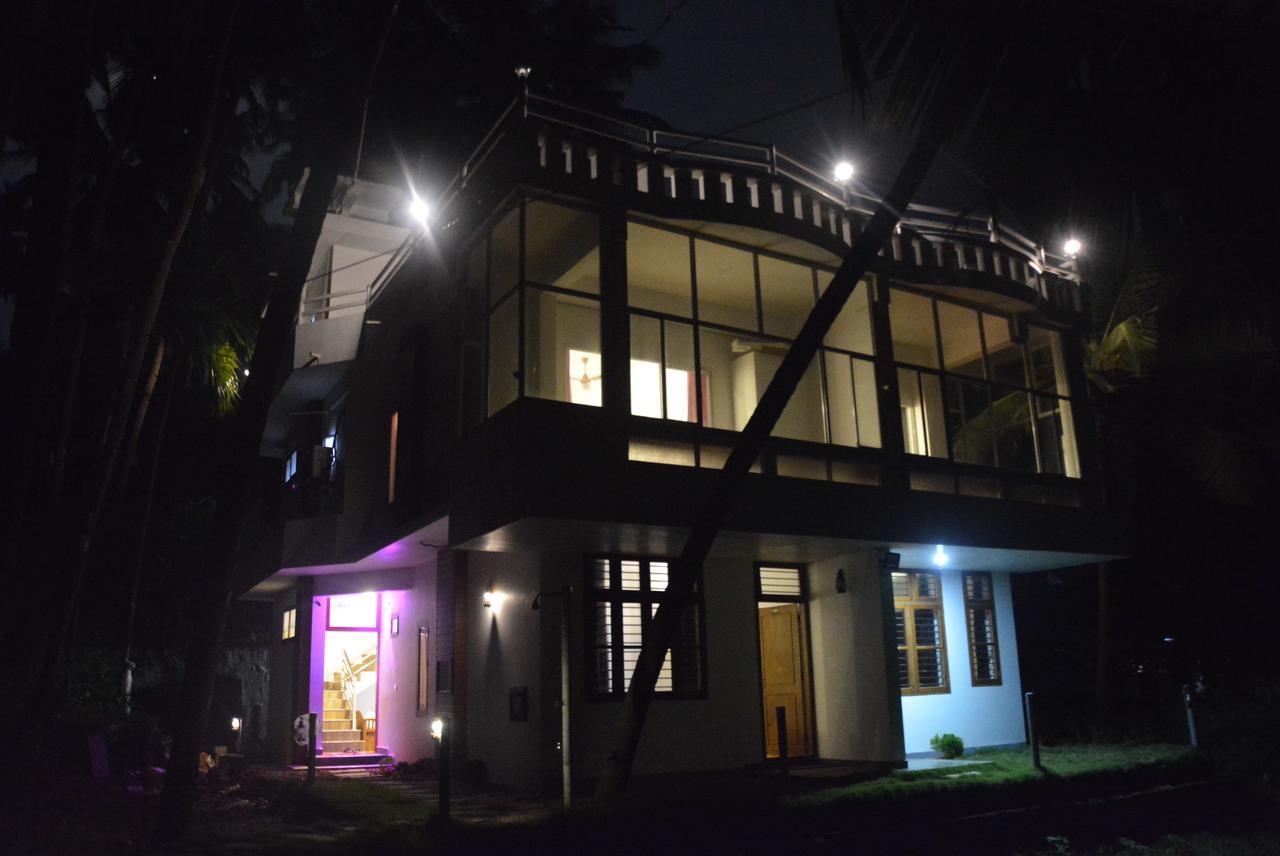 White Shell Beach House Kannur Zewnętrze zdjęcie