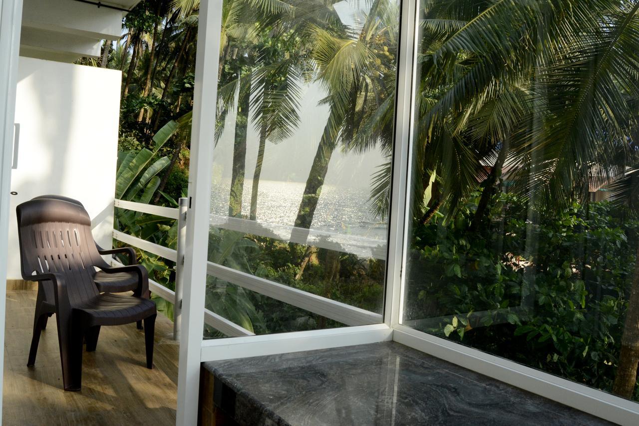 White Shell Beach House Kannur Zewnętrze zdjęcie